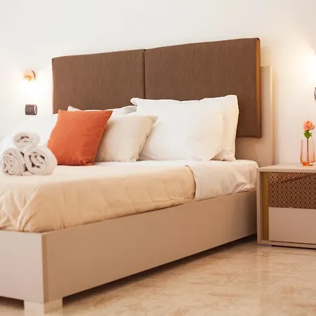 La Casa Dell'arte بيت للعطل *